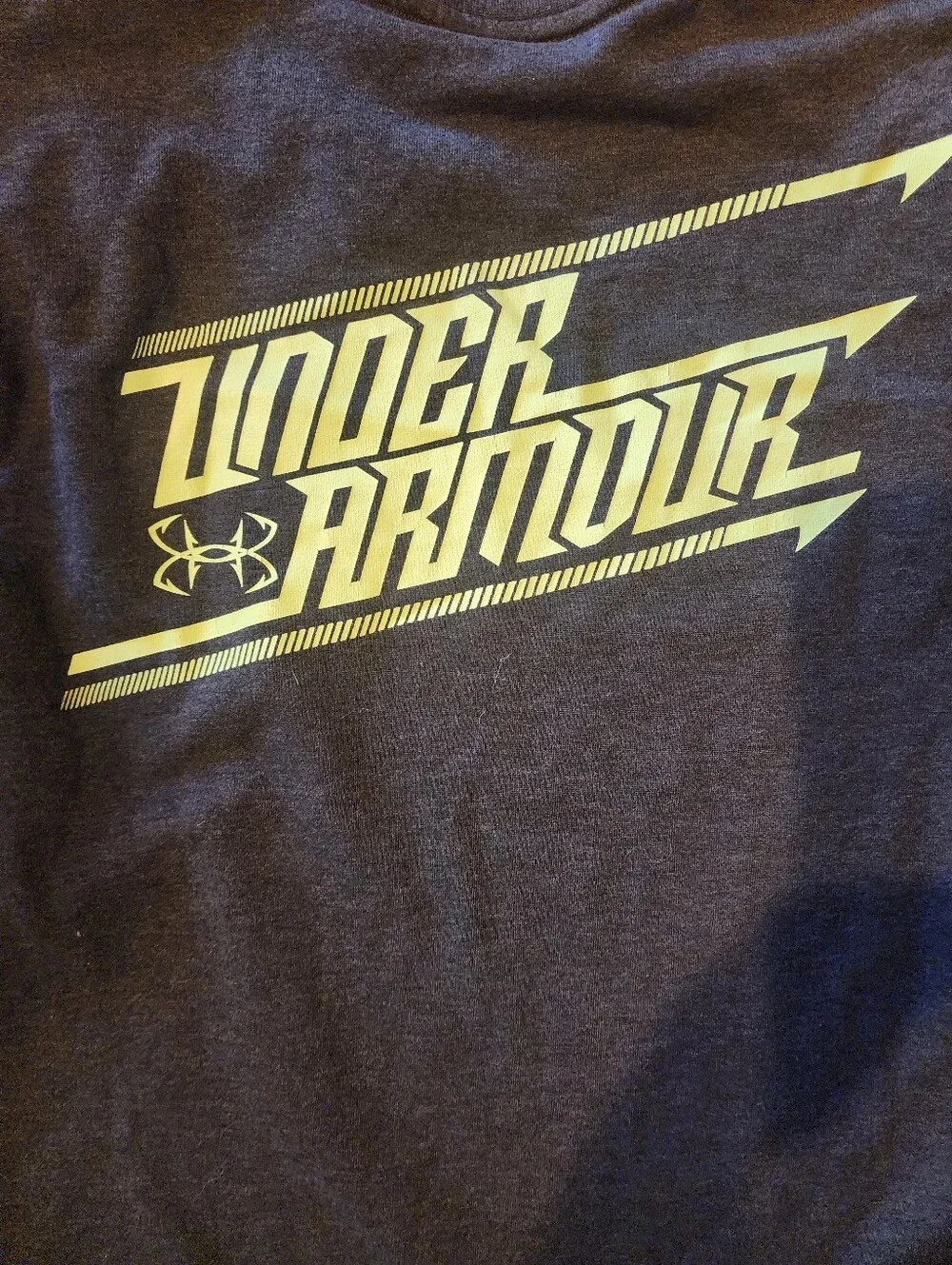 Men Under Armour Fish Hook Crewneck Sweatshirt L NEW